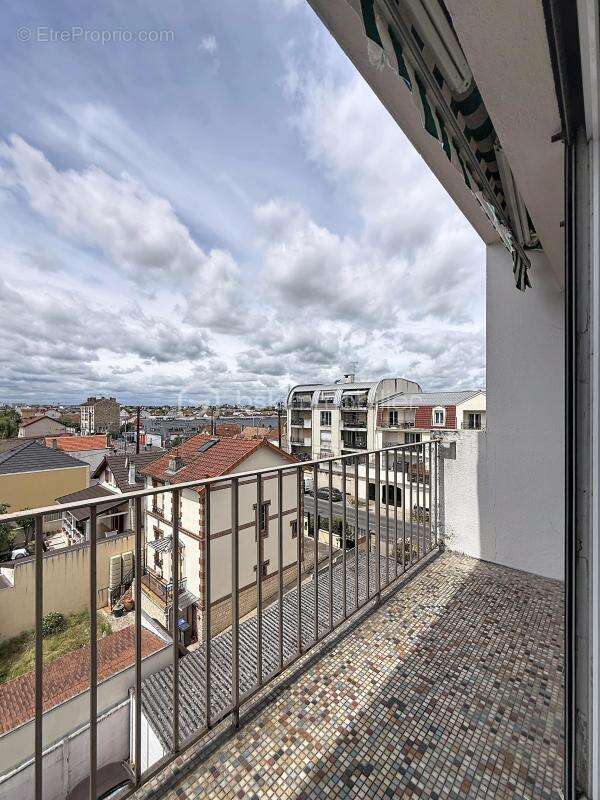 Nouveau bezons au dernier etage – t3 avec balcon cave et un box - photo 13