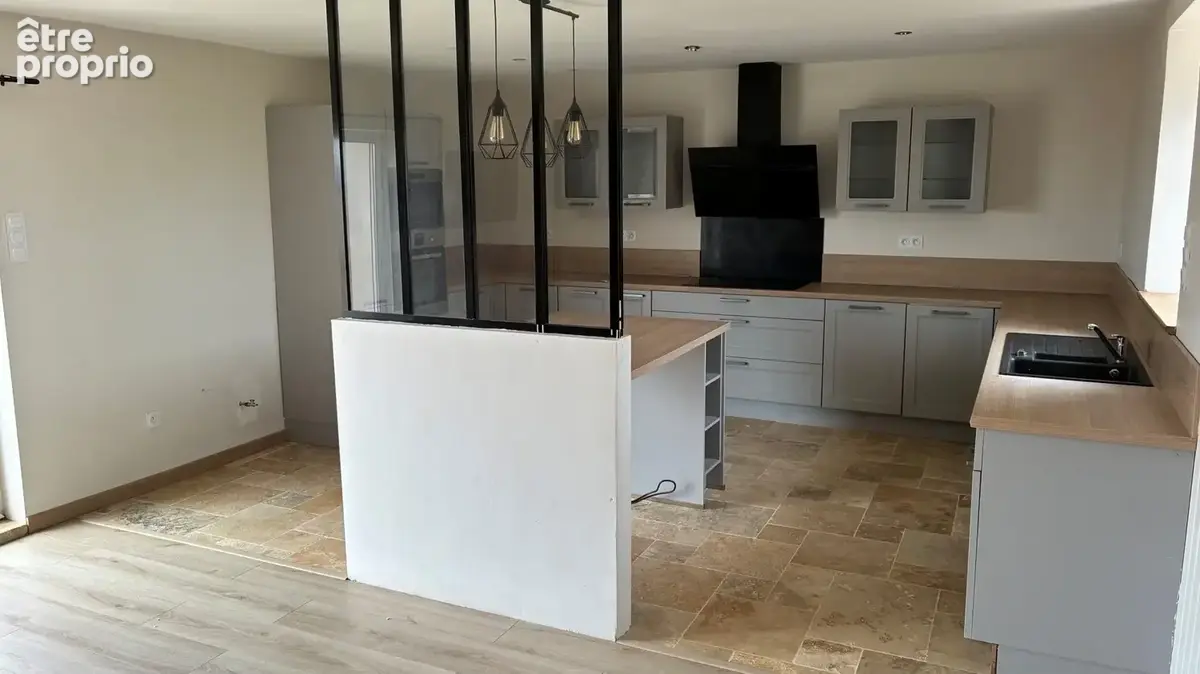 Maison 6 pièces 160 m² à vendre à Chauvigny (86300) - photo 5