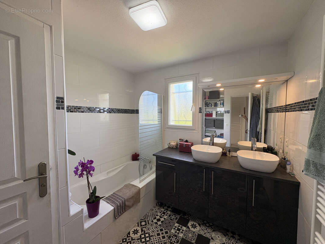 Maison 3 chambres avec piscine - photo 10