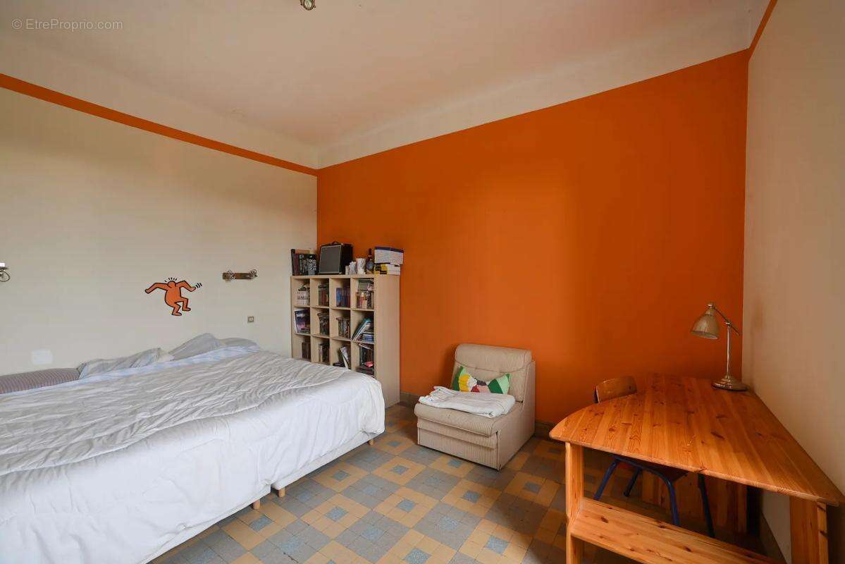 Maison à CHATEAURENARD