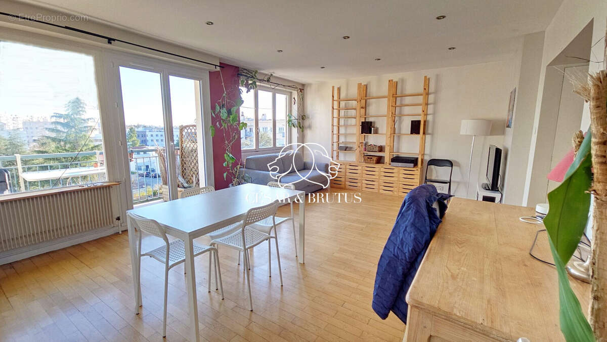 Appartement à LYON-5E