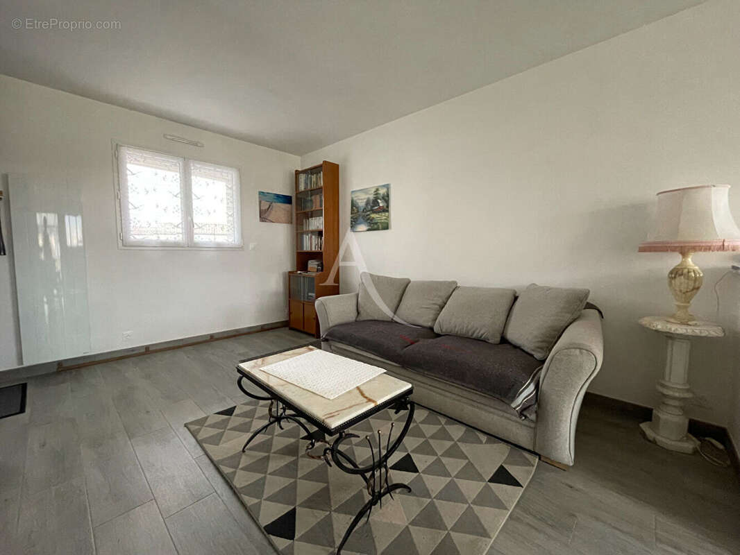 Maison à ANGLES