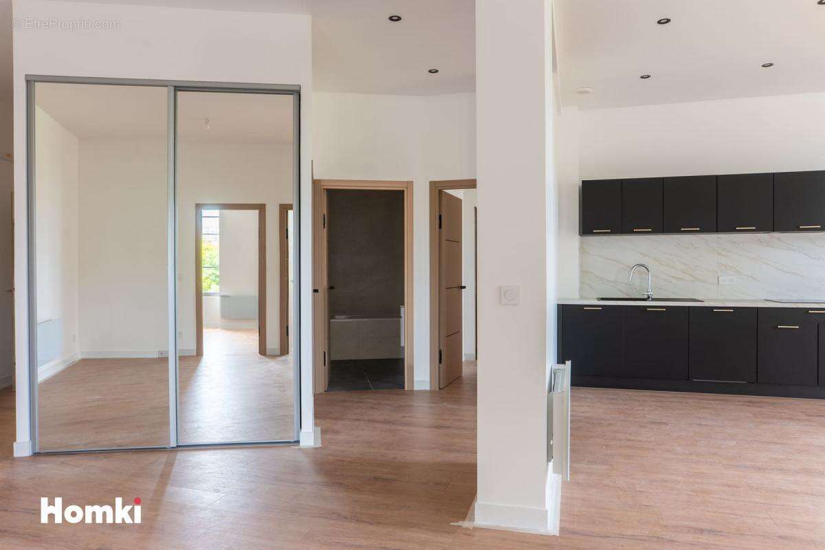 Appartement T4 de 108 m² entirement rénové - photo 5