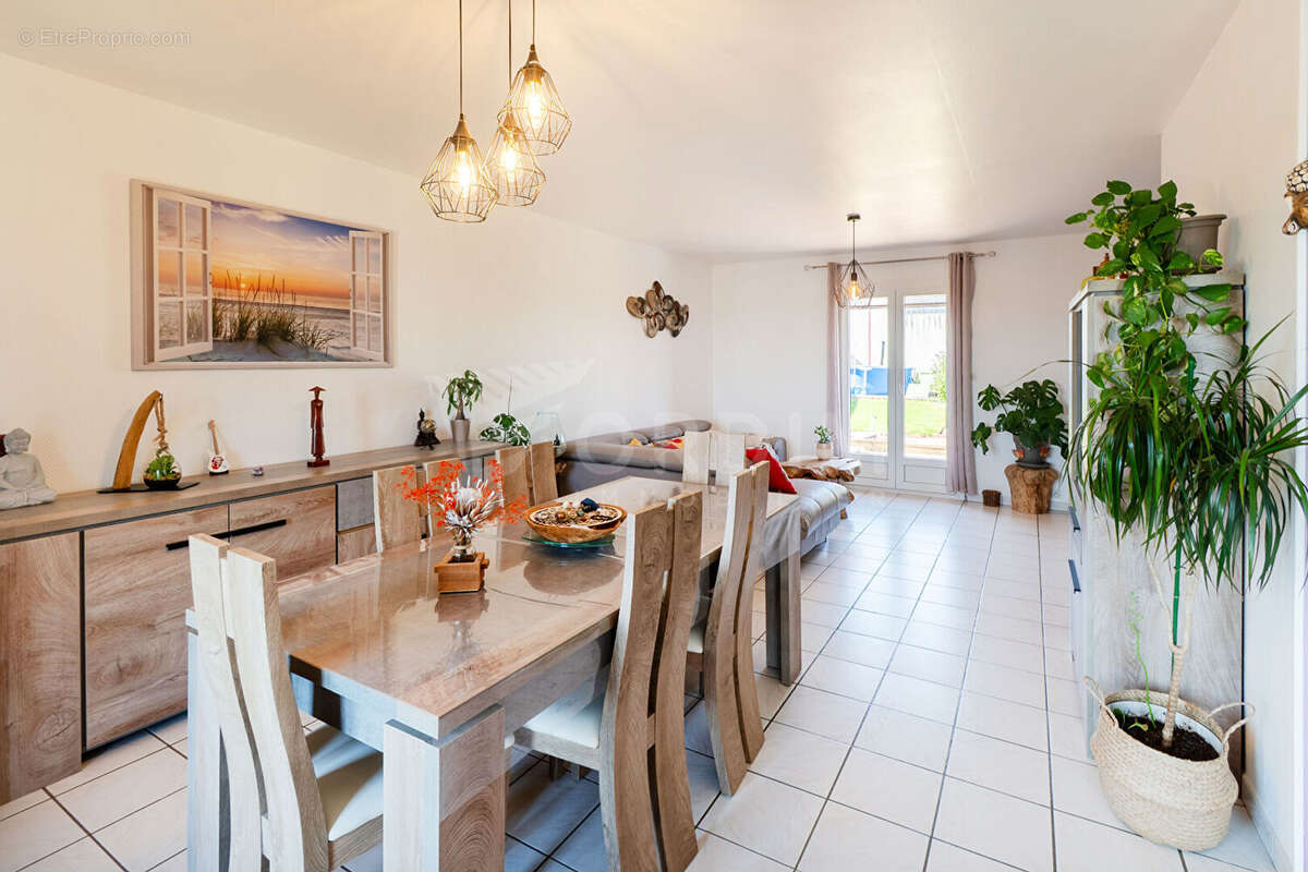 Maison à LIGNORELLES