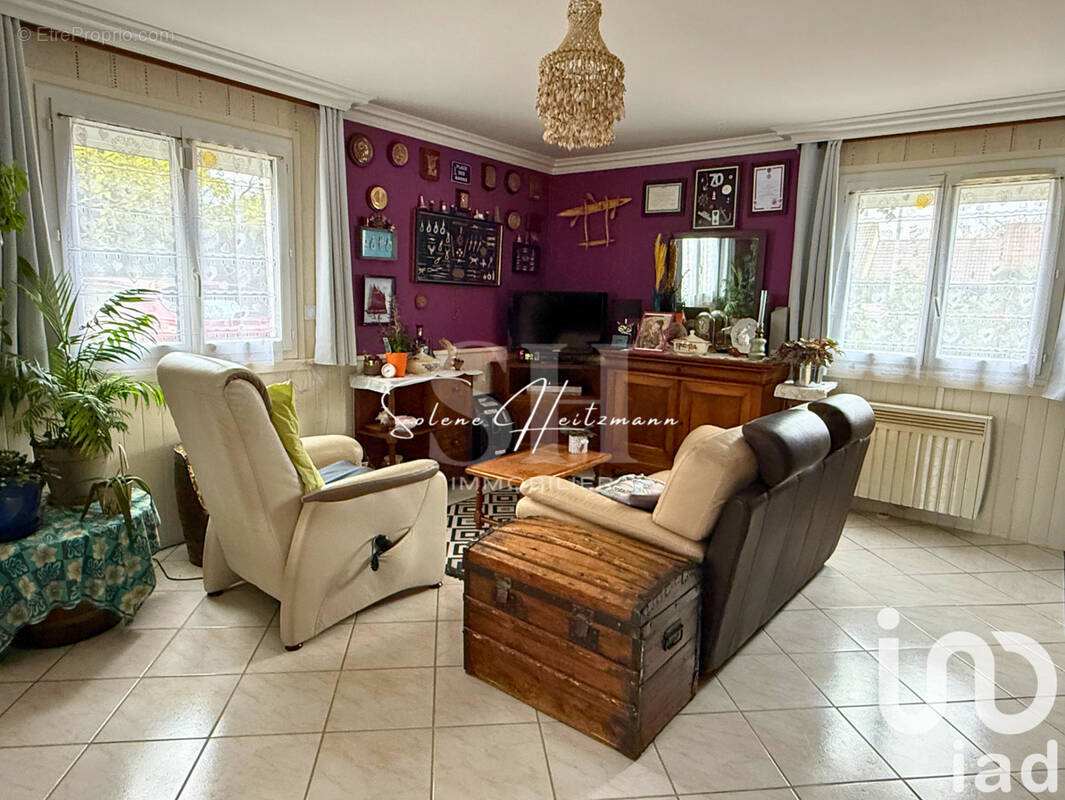 Photo 1 - Maison à SAINT-GERMAIN-LAVAL