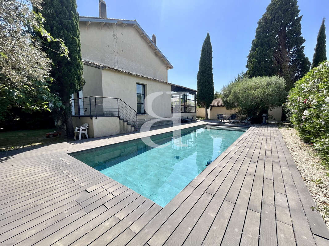 Maison à GRAVESON