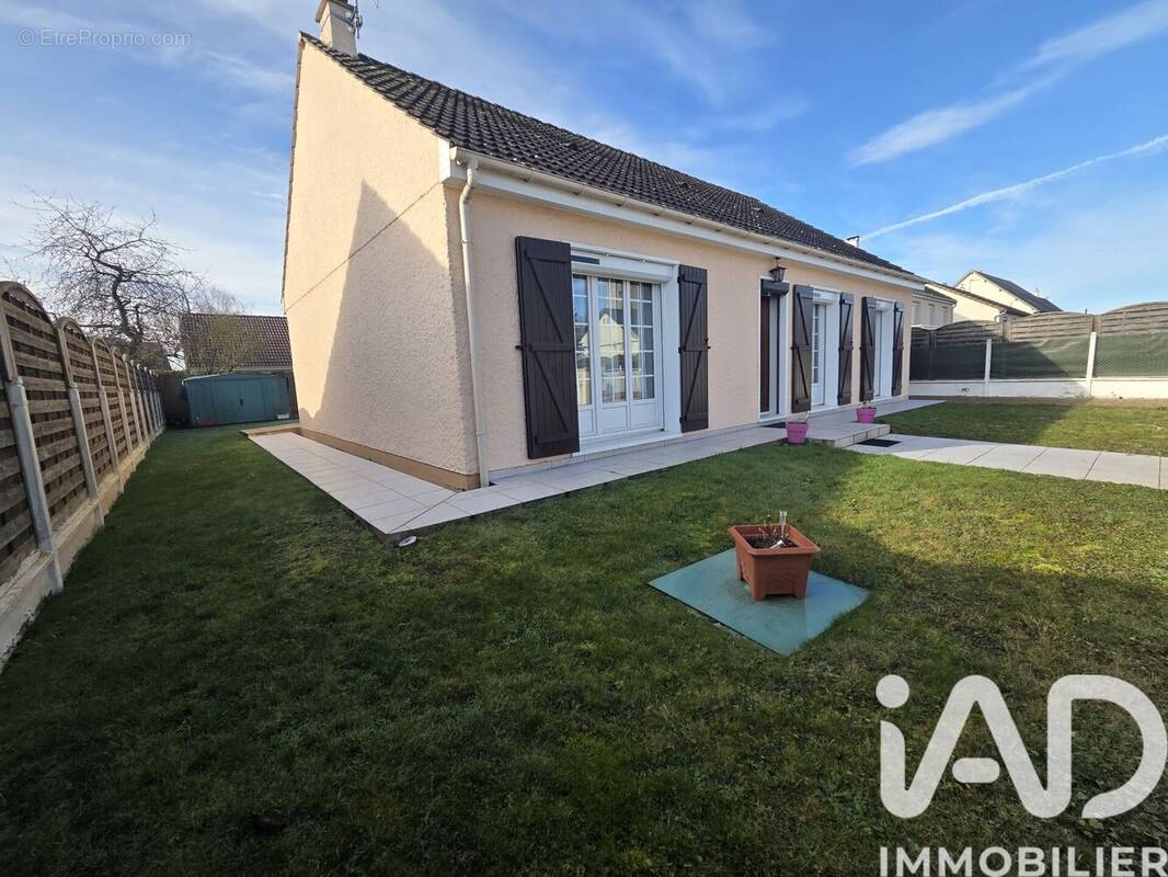 Photo 1 - Maison à BROU