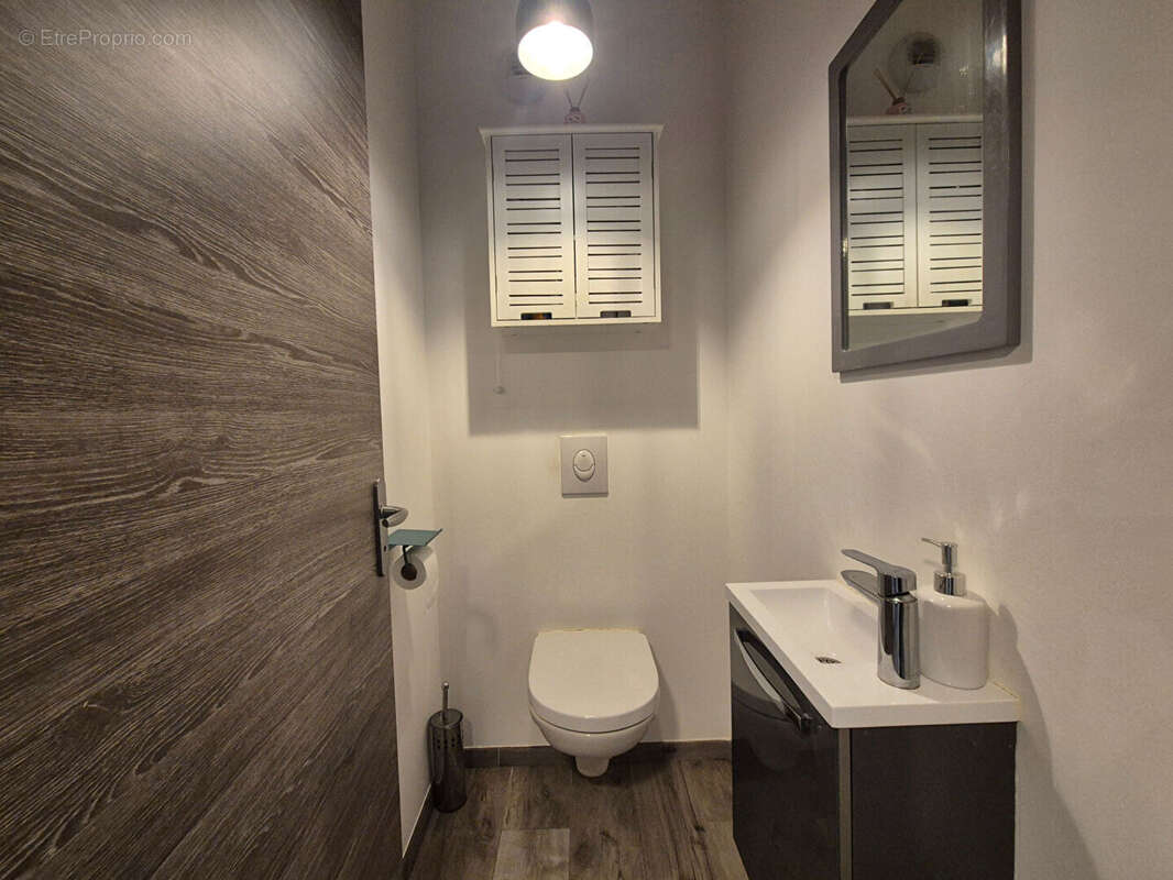 Appartement 67m² à borgo - photo 8