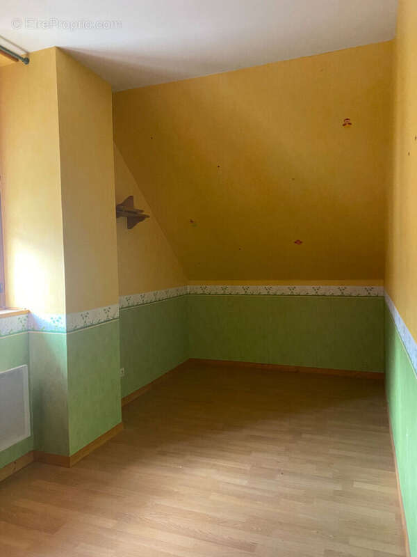 Appartement à ESTISSAC