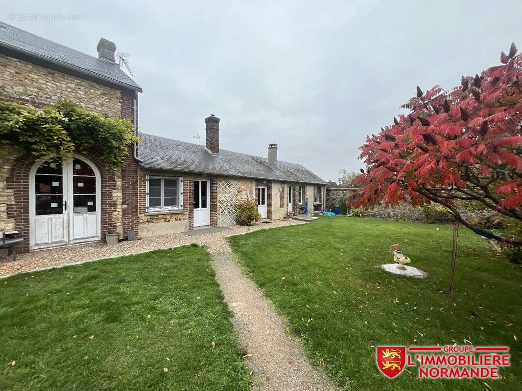 Maison à PACY-SUR-EURE