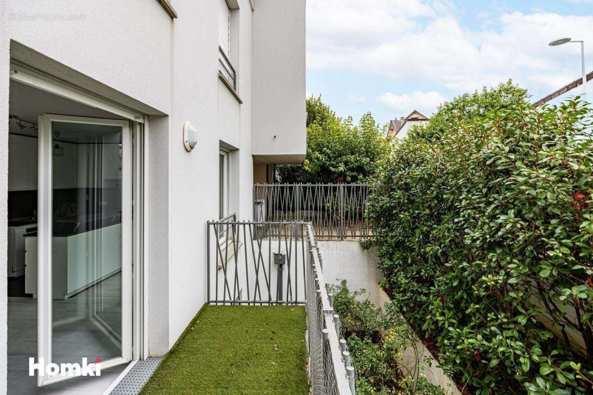 Appartement à NANTERRE