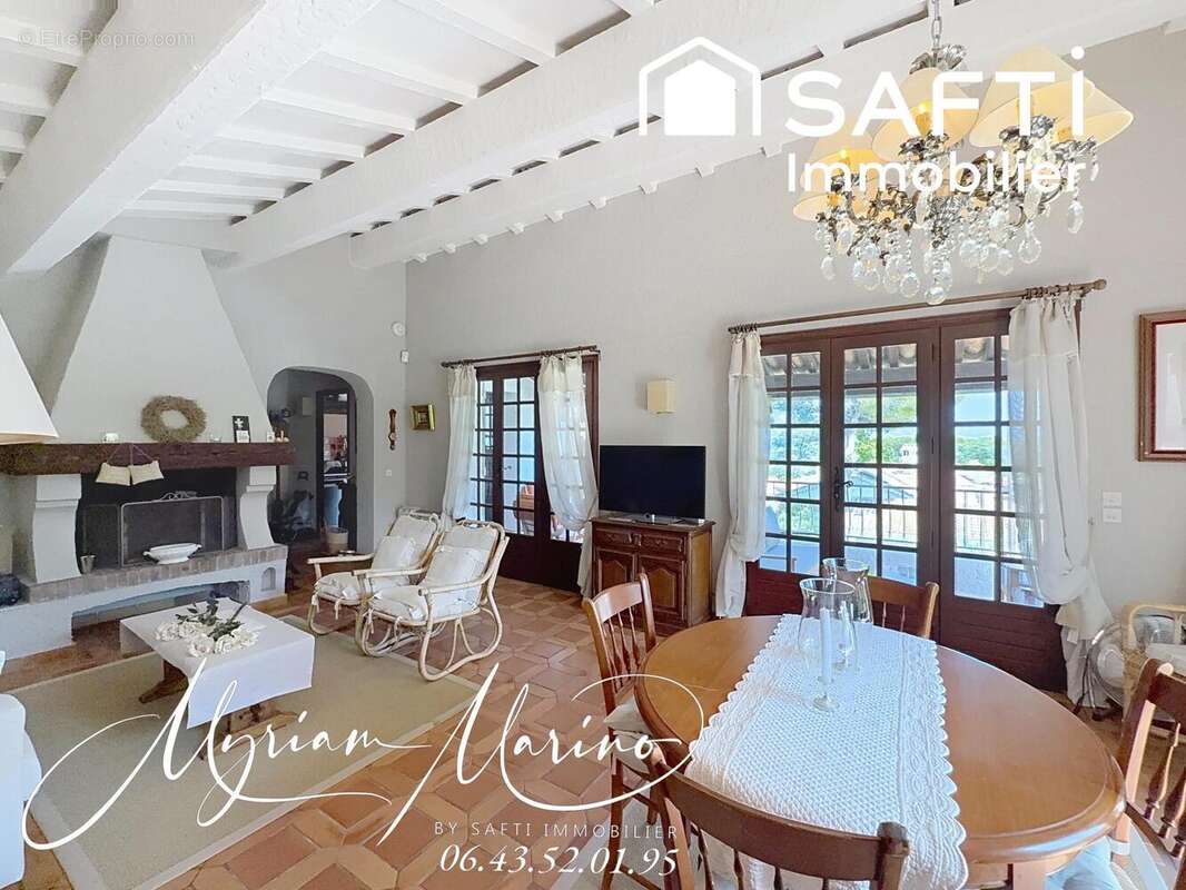 Photo 8 - Maison à FREJUS