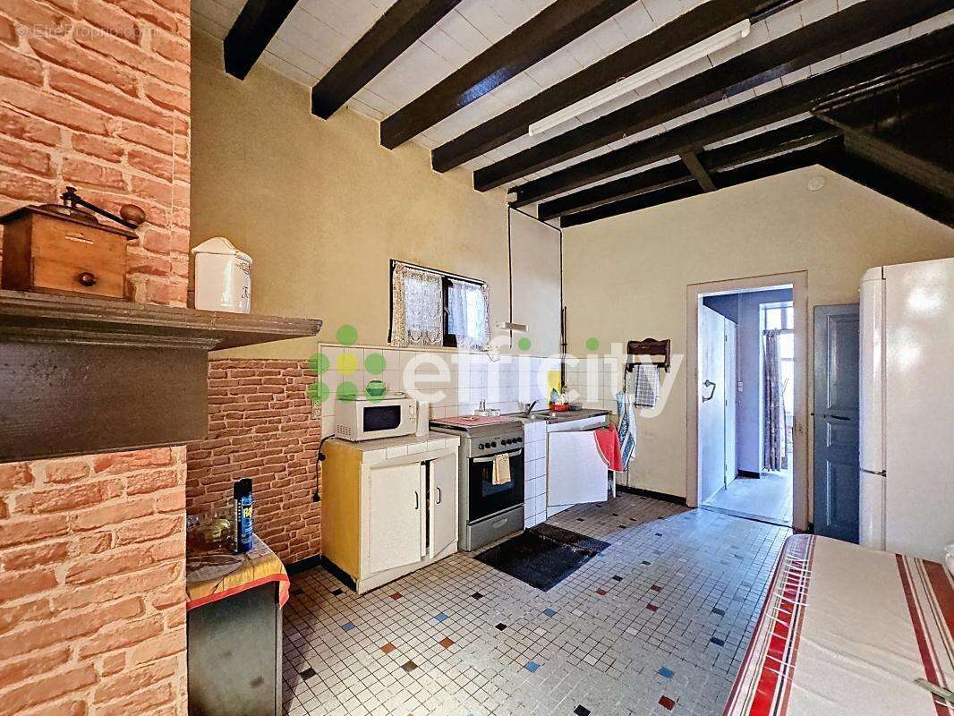 Maison à SAINT-JUSTIN