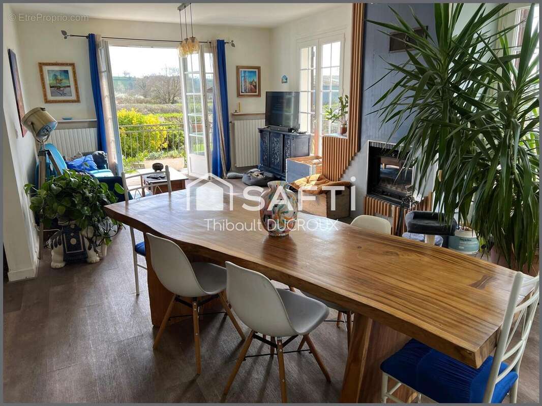 Maison 130 m² à Rigny-Sur-Arroux  - photo 7