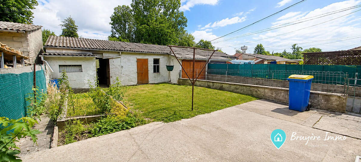 Maison 68 m² à Aubenton  - photo 3