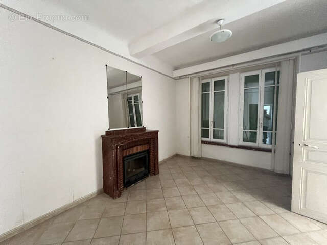 Maison de village avec cour grande terrasse et garage - photo 17