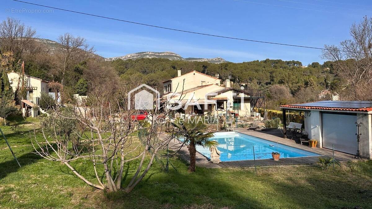 Maisons à vendre à AUBAGNE (13) - EtreProprio