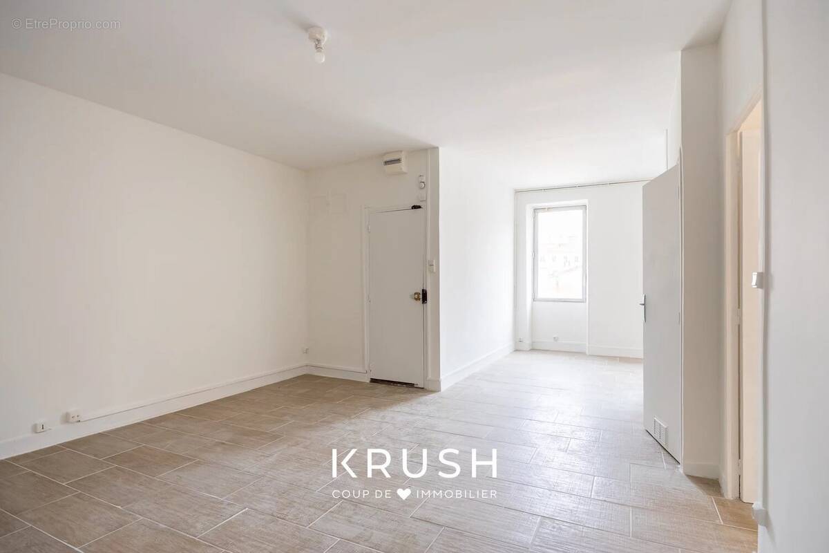 Appartement à MARSEILLE-7E