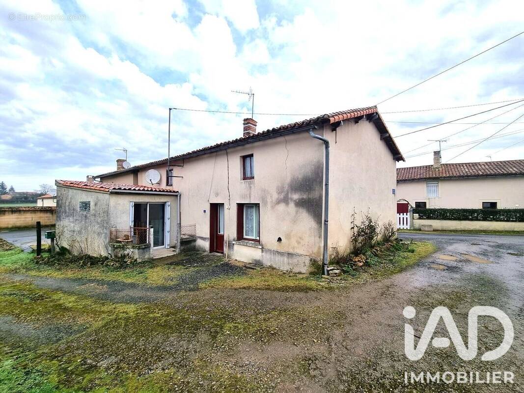 Photo 1 - Maison à THENEZAY