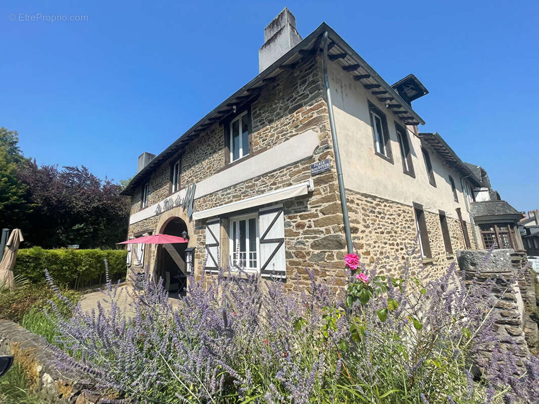Immeuble Uzerche - photo 2