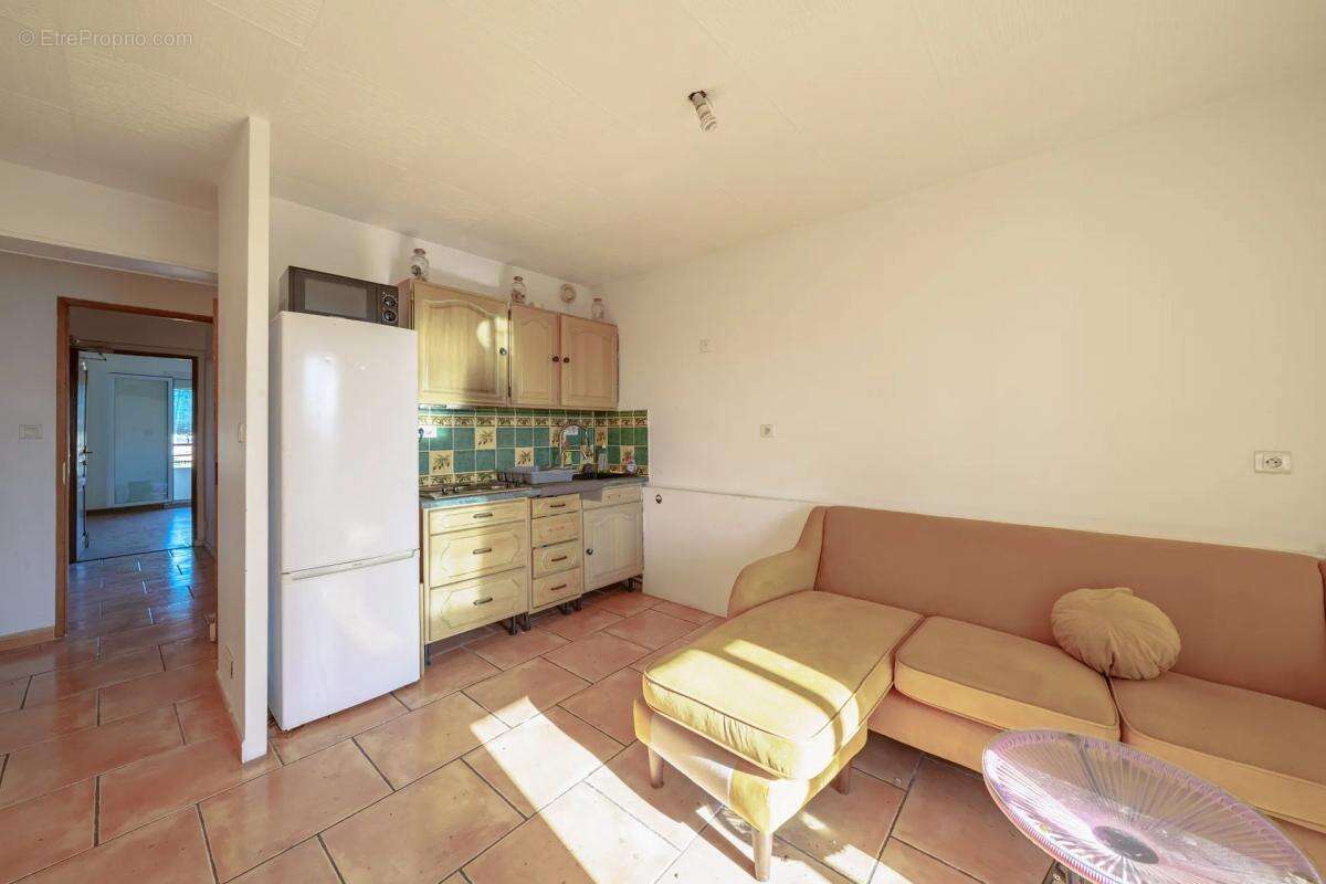 Appartement à MARSEILLE-14E