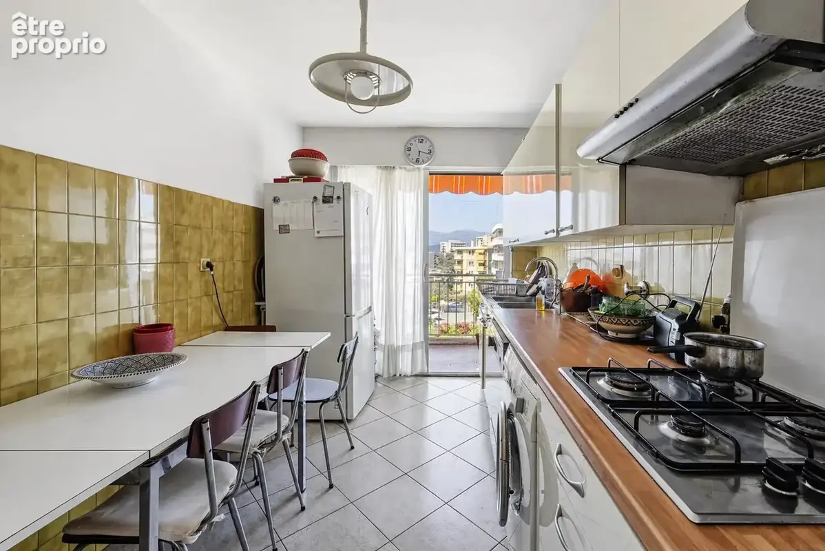 Appartement 3 pièces vue mer dégagée avec terrasse de 24m2 – Corniche Fleurie, Nice - photo 7