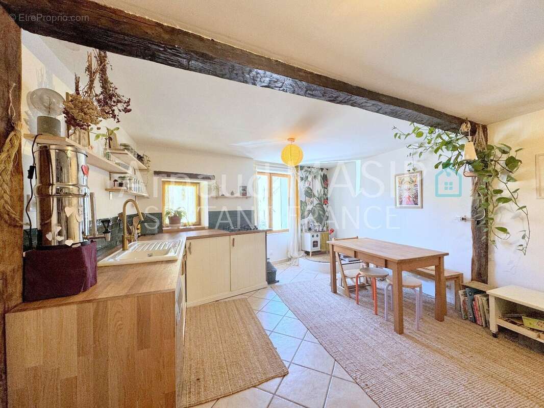 Maison à SOUGRAIGNE