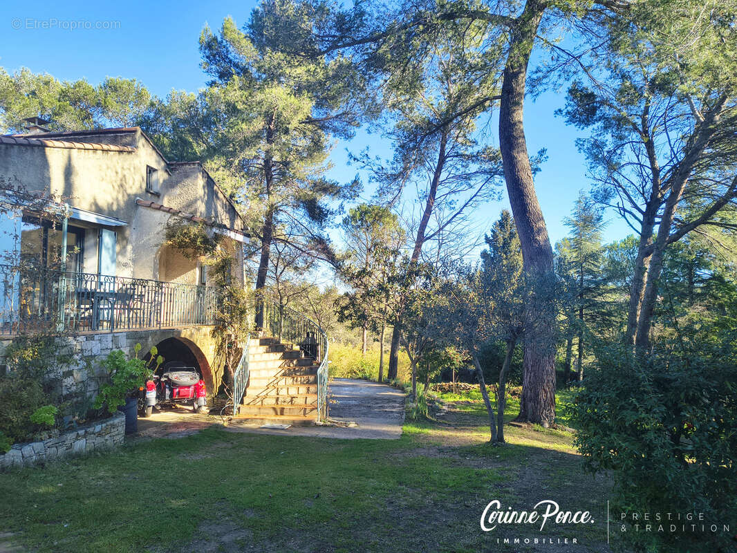 Maison à NIMES