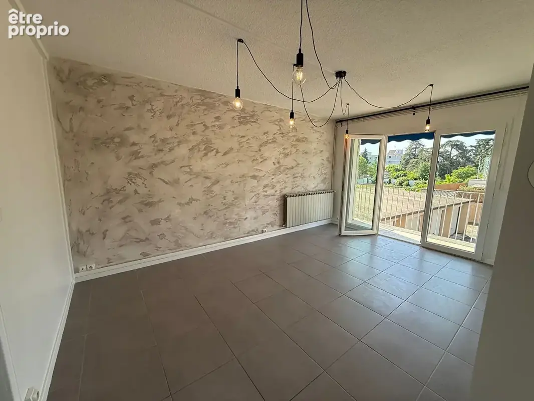 Appartement Romans Sur Isere 3 pièce(s) 52 m2 - photo 4