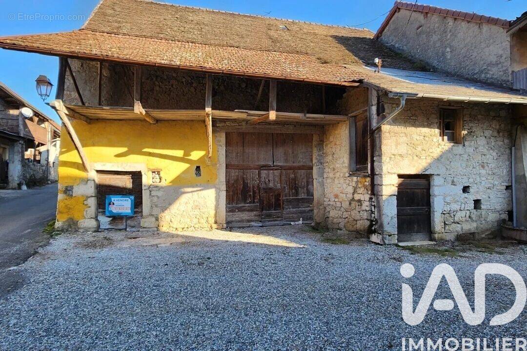 Photo 1 - Maison à VIRIEU-LE-PETIT