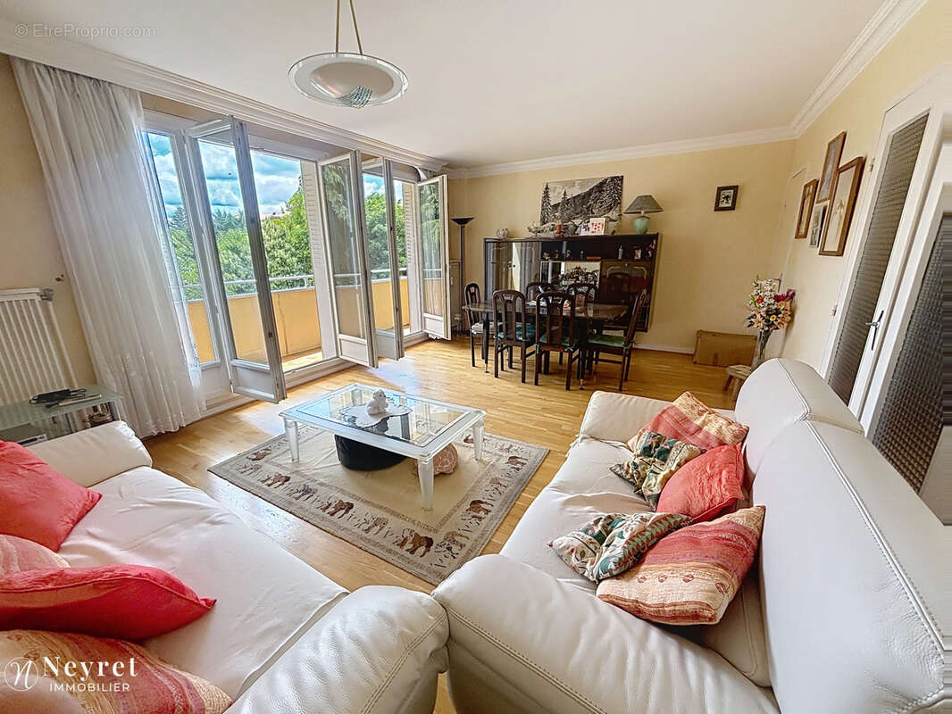 Appartement à FRANCHEVILLE