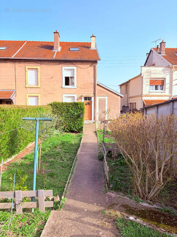 Maison à HOMECOURT