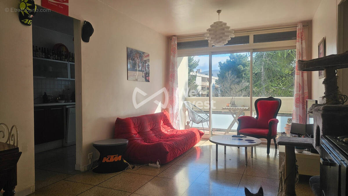 Appartement à MARSEILLE-12E