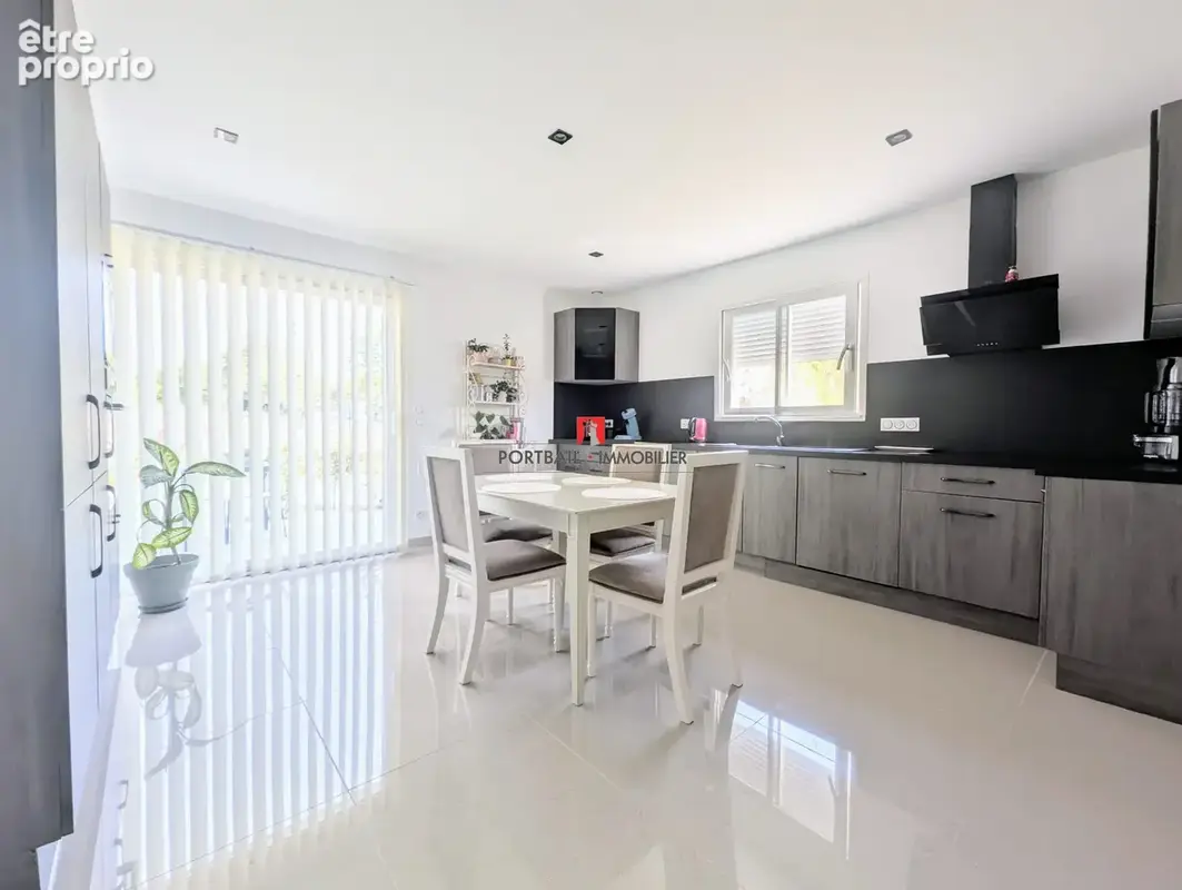 Maison 4 pièces 80 m² à vendre à Saint-Ciers-Sur-Gironde (33820) - photo 4