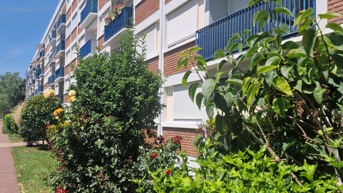 Appartement à AUBERGENVILLE