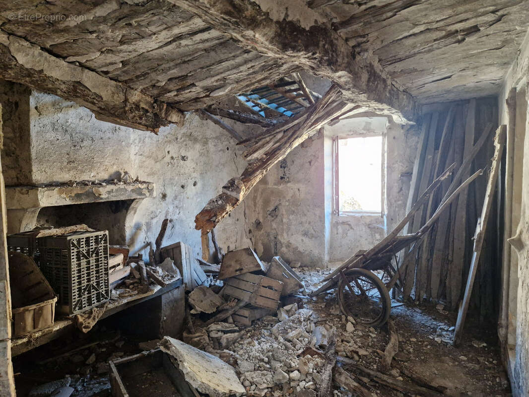 Maison de village à rénover - photo 13