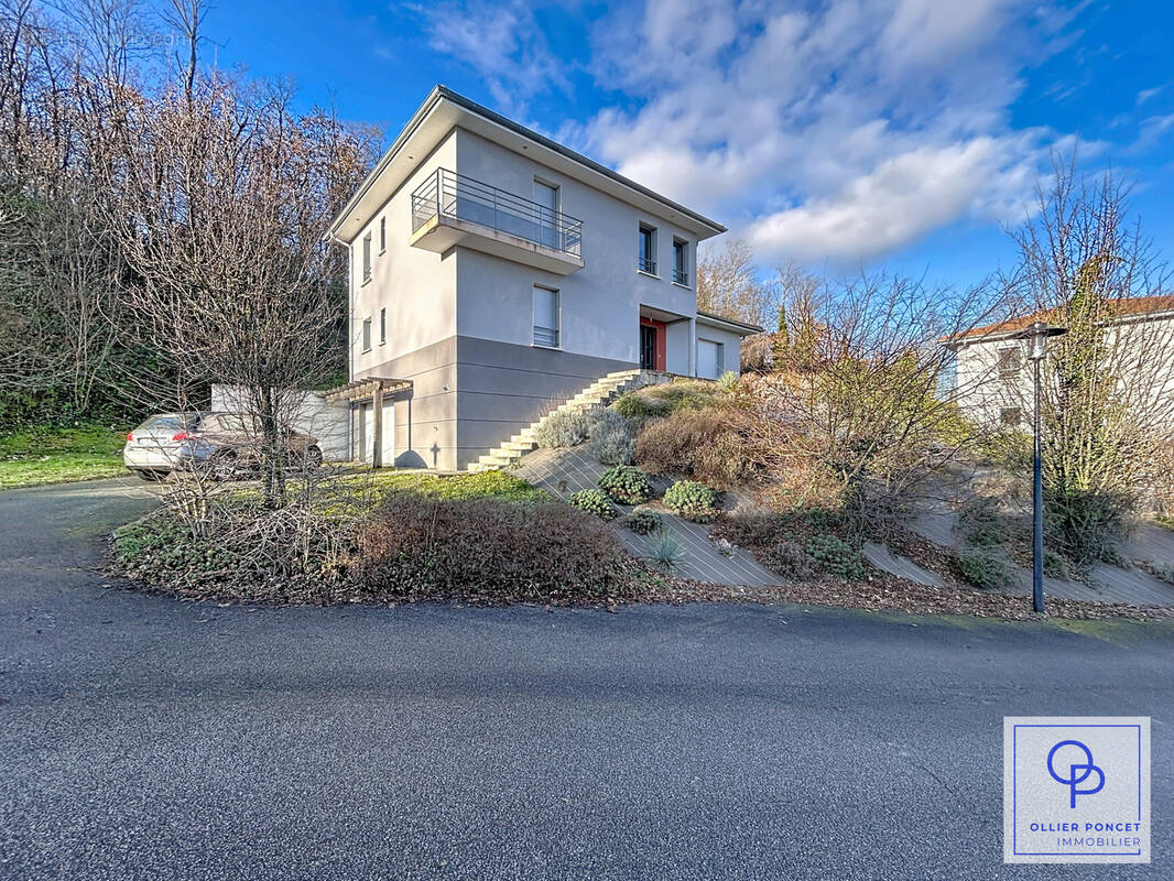 Maison à SAINT-ETIENNE