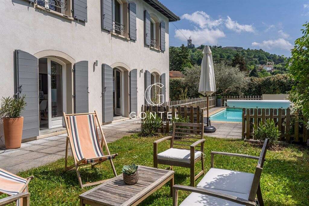 Maison à SAINT-DIDIER-AU-MONT-D'OR