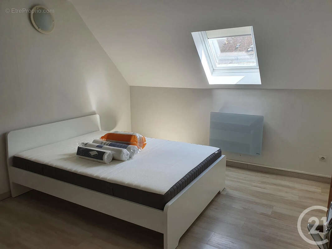 Appartement 33 m² à Brie-Comte-Robert  - photo 5