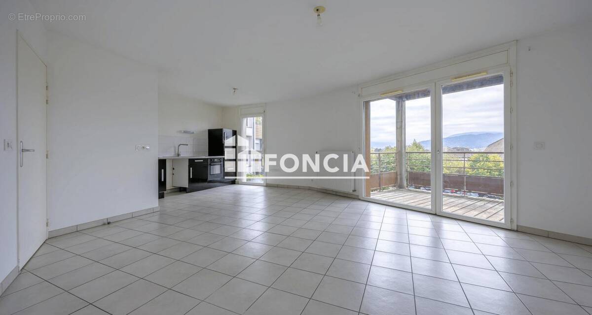 Appartement à ANNECY-LE-VIEUX