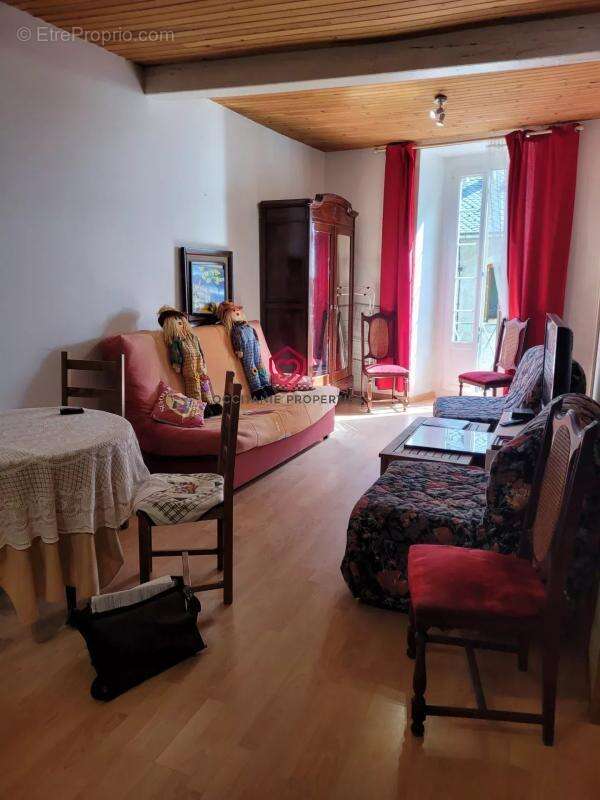 Appartement à COUFLENS