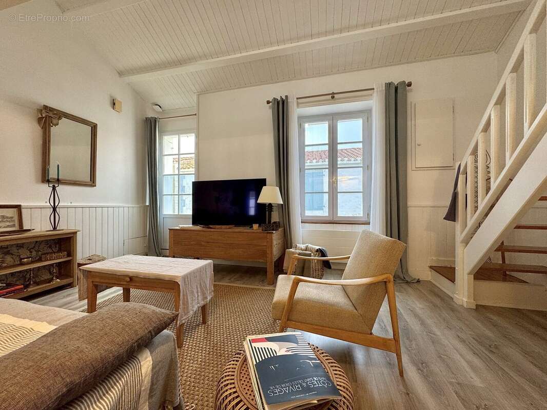 Coin salon - Maison à SAINT-GILLES-CROIX-DE-VIE