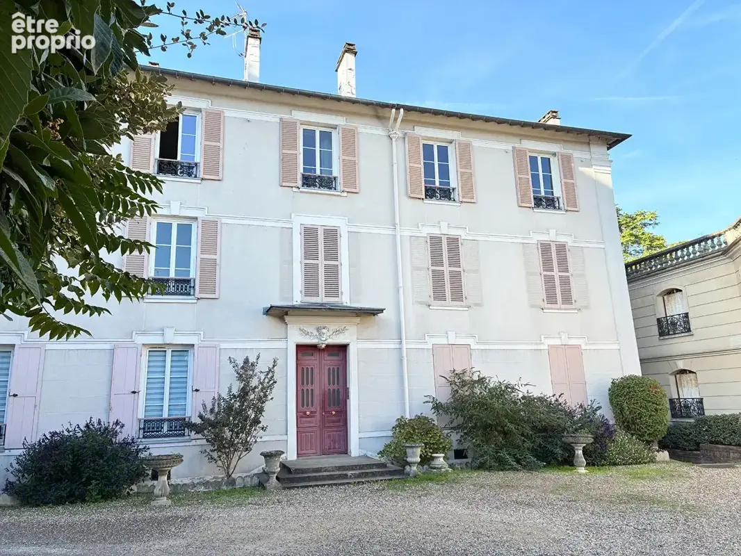 Photo Commerce à Enghien-Les-Bains au prix de 139 000€