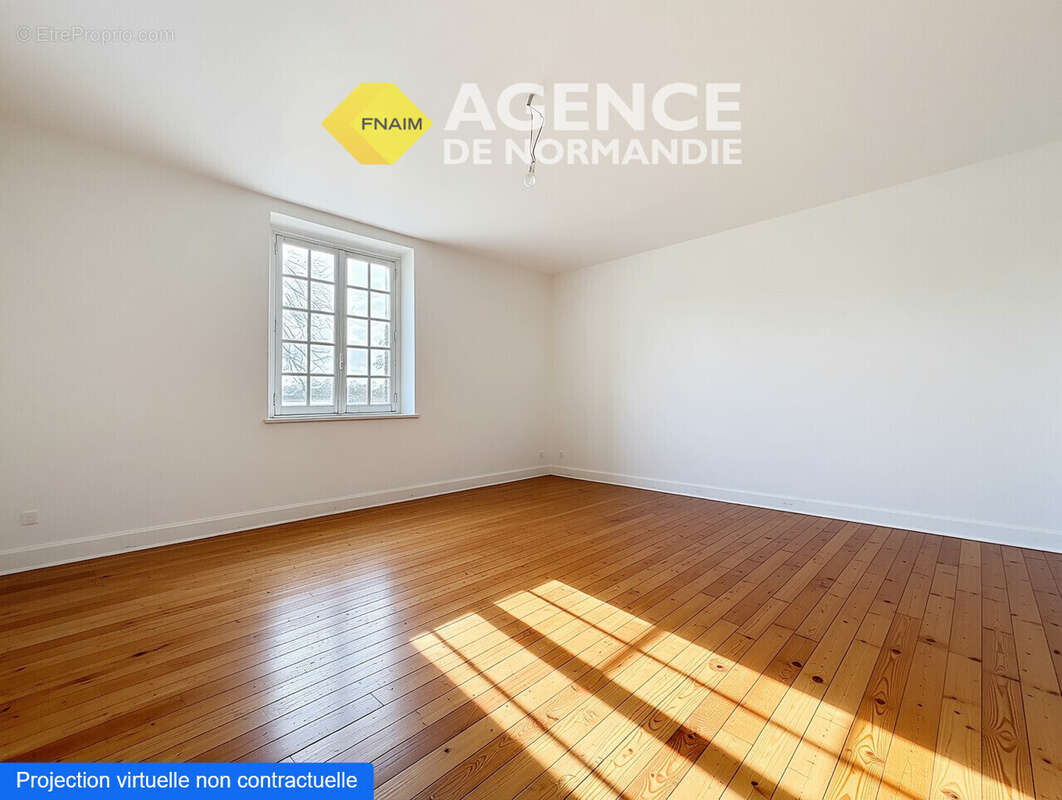 Maison à MONTREUIL-L&#039;ARGILLE