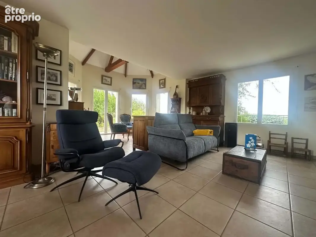 Maison familiale avec vie de plain pied 164m² - photo 5