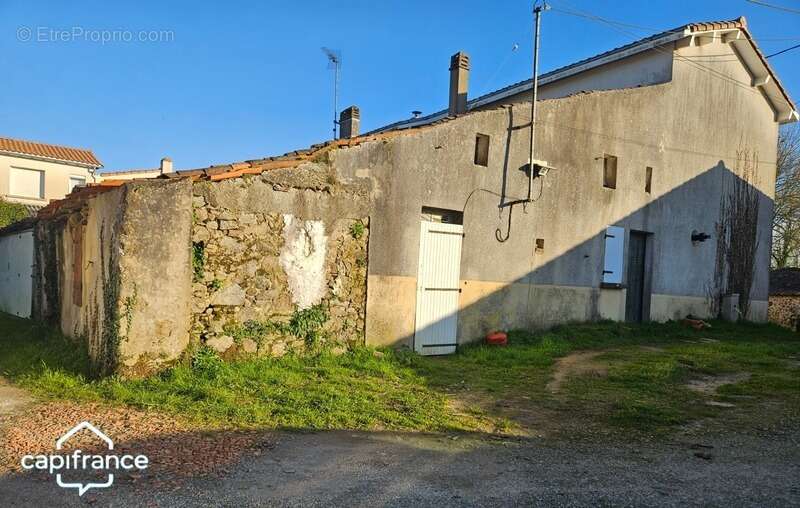 Maison à LA FLOCELLIERE