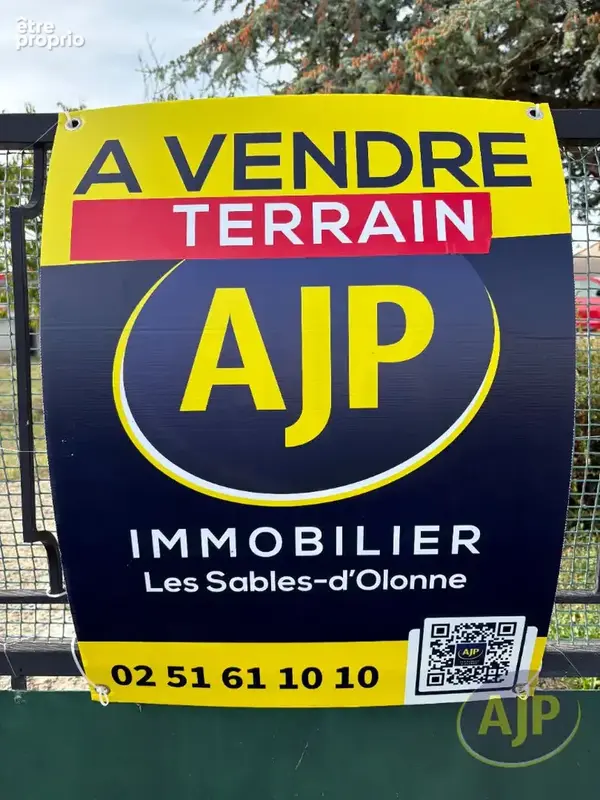 Photo Terrain à Brem-Sur-Mer au prix de 89 800€