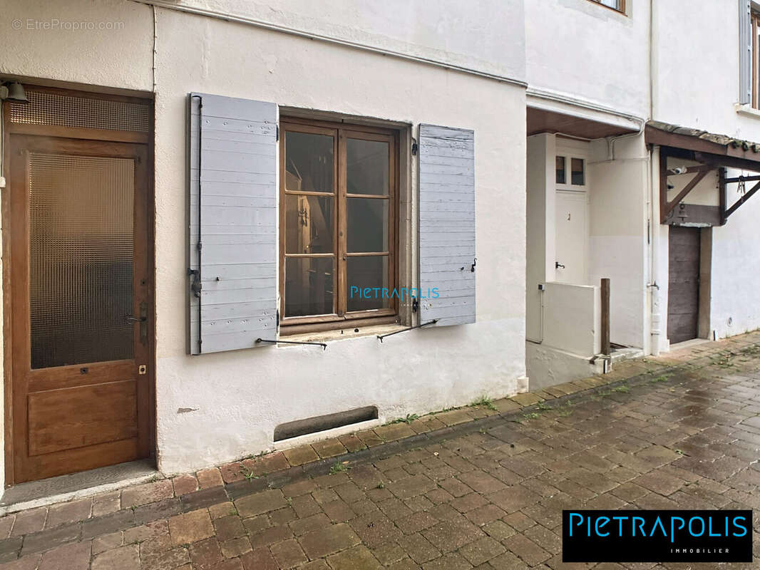 Maison à VILLEFRANCHE-SUR-SAONE