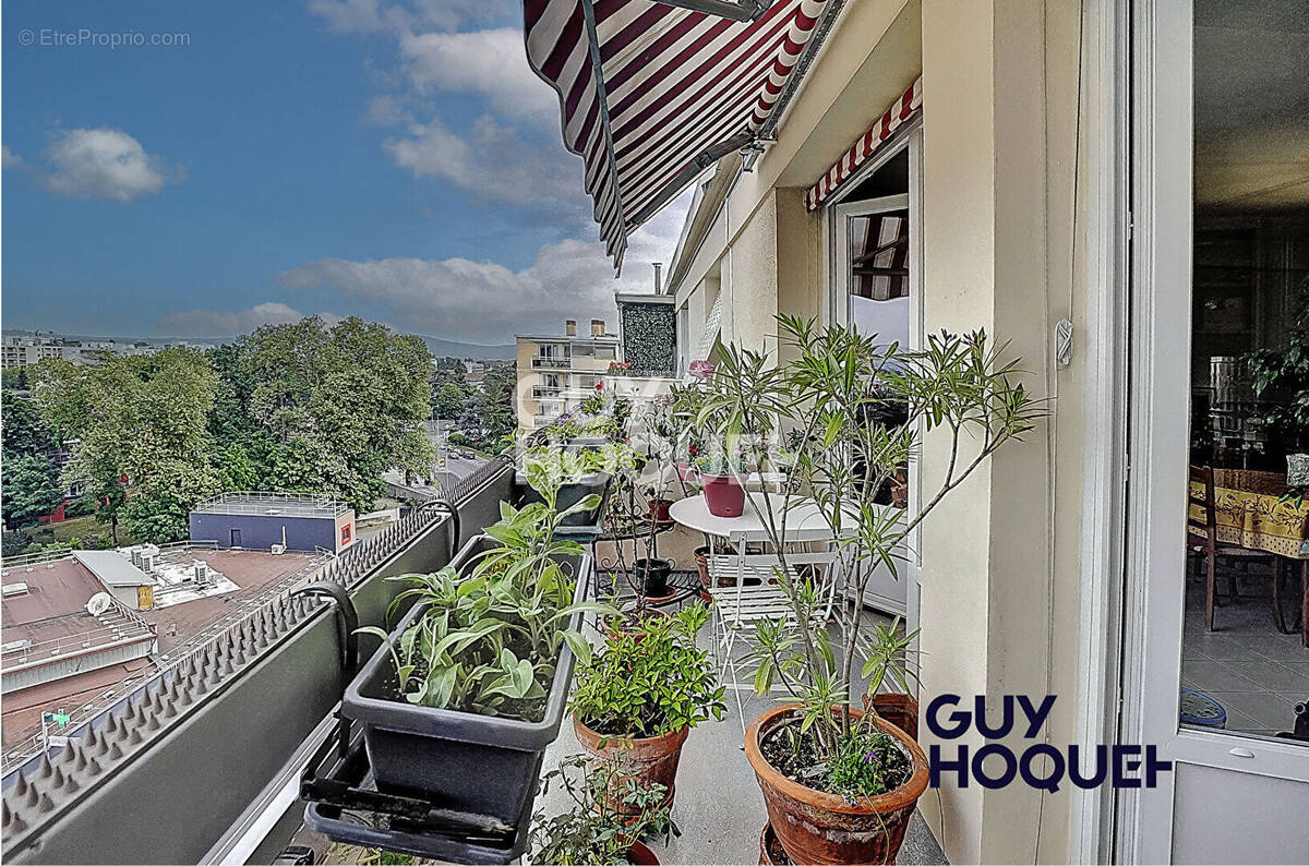 Appartement à SAINTE-FOY-LES-LYON