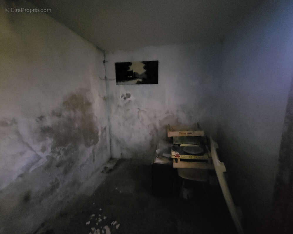 Maison à DOMPIERRE-LES-EGLISES